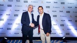 Carlos Muñoz, Chief Commercial Officer de HBX Group; y Fernando Vives, CCOO de Minor Hotels en Europa y América