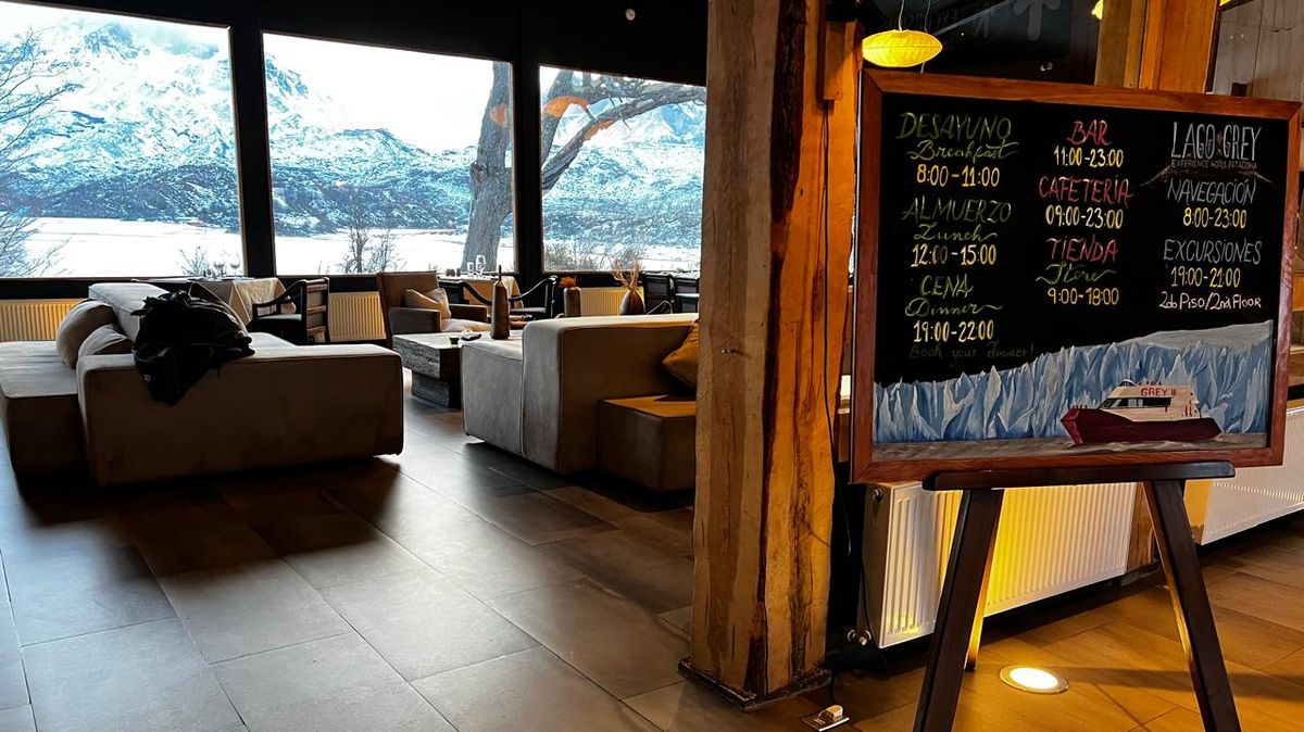 Hotel Lago Grey ofrece una manera única de conocer el Parque Nacional Torres del Paine en invierno.