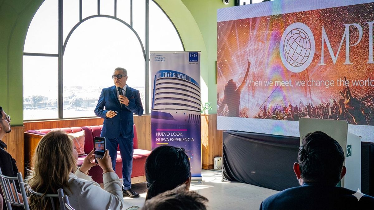 Humberto Garc&iacute;a, presidente del Consejo de MPI para Latinoam&eacute;rica, present&oacute; una exposici&oacute;n sobre turismo MICE en Guayaquil.