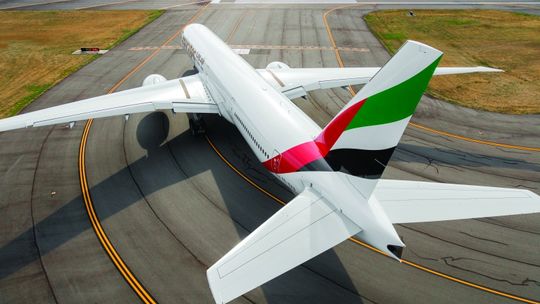 Emirates confirmó la realización de dos vuelos DXB-EZE, a realizarse con aeronaves Boeing B-777.