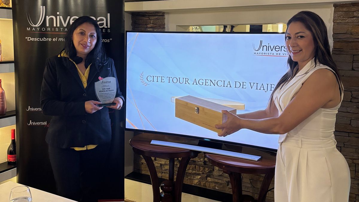 Universal de Viajes reconoció a agencias de viajes en nueva edición de 