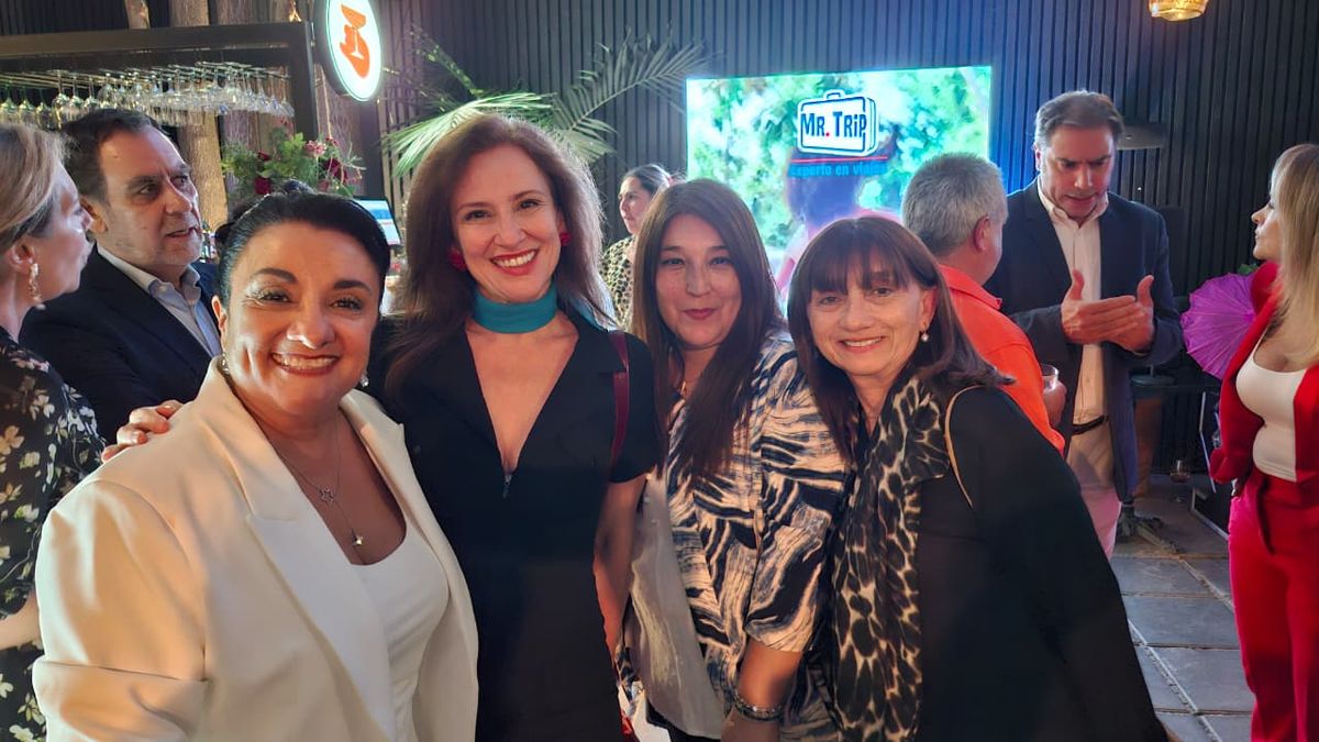 Marcela Olate, Sigrid Alegría, Paola Soto (Copa Airlines), Claudia Soto.