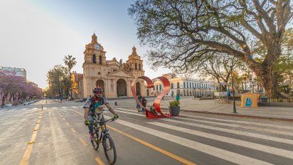 Verano 2023: ¿cuánto cuesta el pasaje de Mendoza a Córdoba?