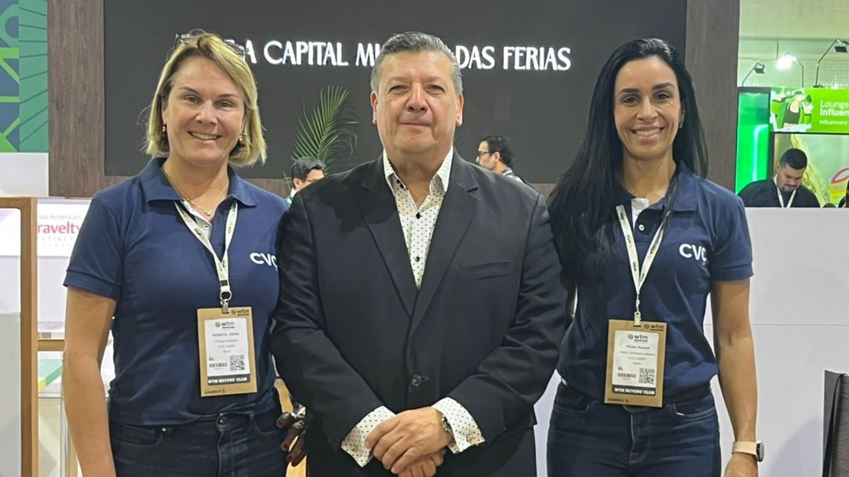&nbsp;Caribe Mexicano: Jorge Luis Tellez Vignet, director de Promoción de Quintana Roo, junto a las ejecutivas comerciales de CVC en WTM Latin America.