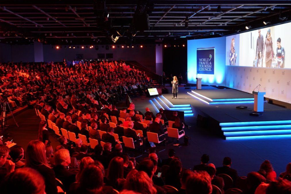 Relevante cumbre mundial del WTTC en Cancún.