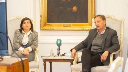 Mariana Juri,&nbsp;Rodolfo Su&aacute;rez y Mat&iacute;as Lammens; rubricaron el convenio.