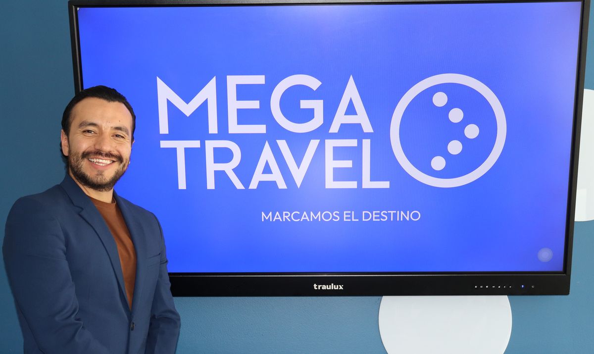 Estevens López, director de Marketing de Mega Travel Colombia.