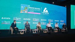 Precandidatos presidenciales comparten su postura frente al turismo durante el Congreso Nacional de Anato.