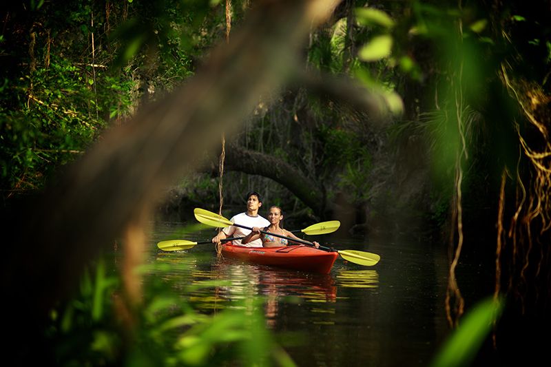 Navegación por la zona, en este caso cerca de Estero.