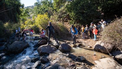Naturaleza, trekking y un entorno familiar en las cercanías de Santiago.