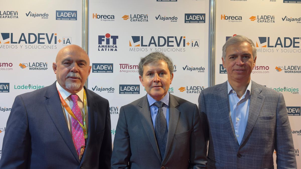 ProColombia: Gonzalo Yrurtia, Ladevi; José Roberto Acosta Ramos, embajador de Colombia en Argentina; y Luis Fernando Fuentes Ibarra, director. ProColombia: Gonzalo Yrurtia, Ladevi; José Roberto Acosta Ramos, embajador de Colombia en Argentina; y Luis Fernando Fuentes Ibarra, director.
