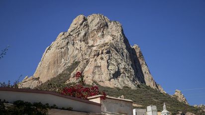 Descubre lo que tiene Querétaro y Bernal para tu próxima aventura.