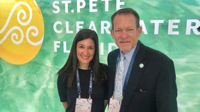 Andrea Gabel y Steve Hayes, de Visit St. Pete/Clearwater.