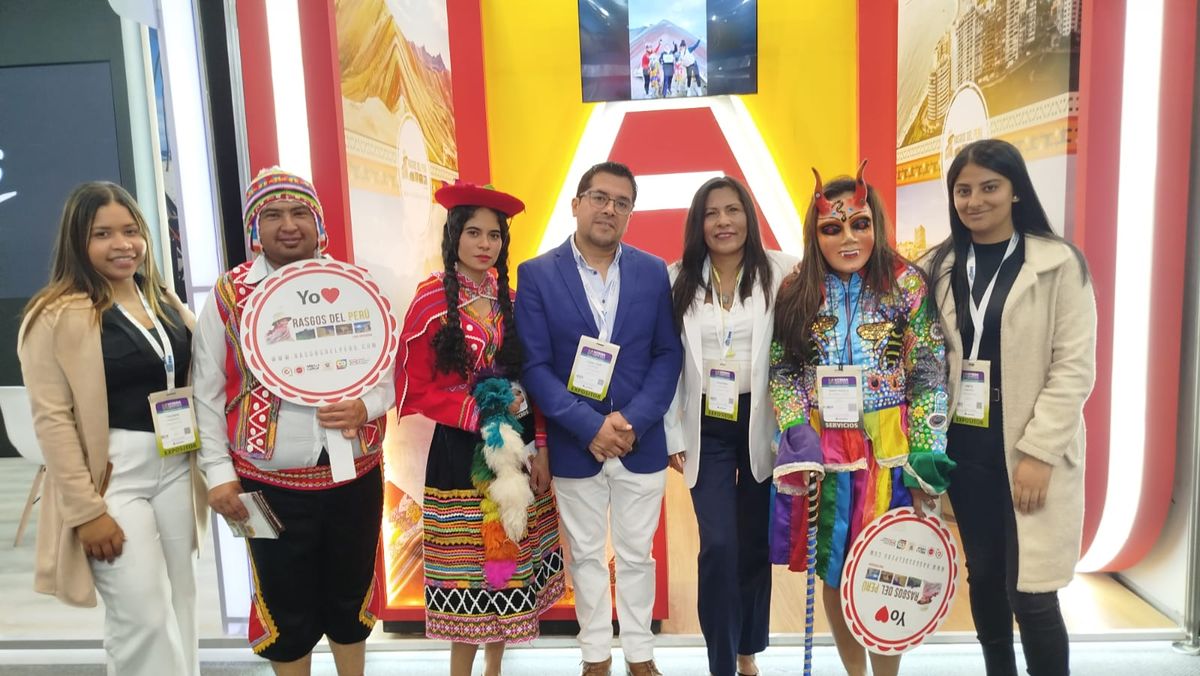 Equipo de Rasgos Perú.
