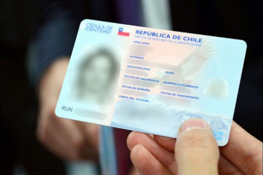 Finalmente, el Registro Civil prefirió la empresa que tiene la actual licitación de emisión de pasaportes y cédulas de identidad.   