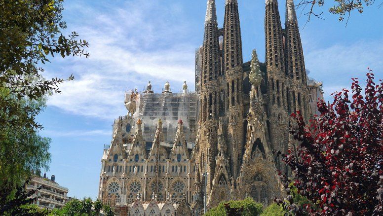 La Sagrada Familia, uno de los íconos de Barcelona.