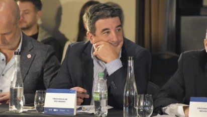 El gobernador de Río Negro Alberto Weretilneck&nbsp;aceptó la renuncia del secretario de Turismo,&nbsp;Marcos Barberis. Empresarios lamentan la salida.