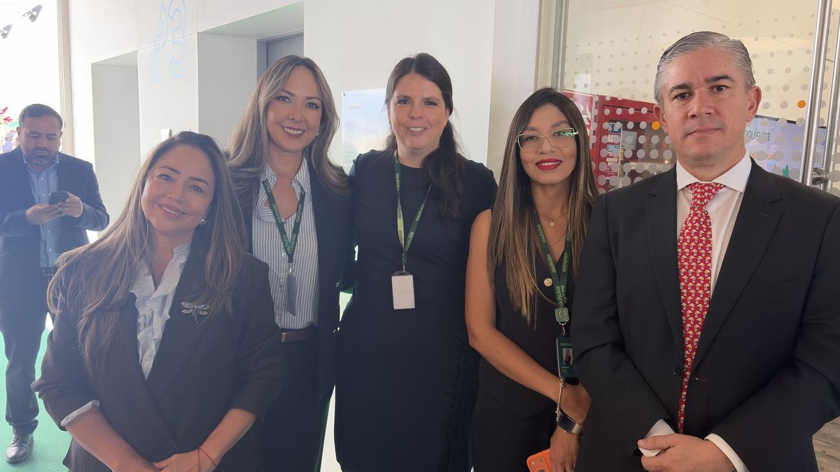 Presentación oficial de alianza entre Intermundial y Equisuiza, en Quito.