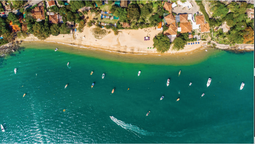Brasil: las playas de Ilhabela combinan aguas cristalinas, vegetación exuberante y servicios para el turismo activo y familiar.
