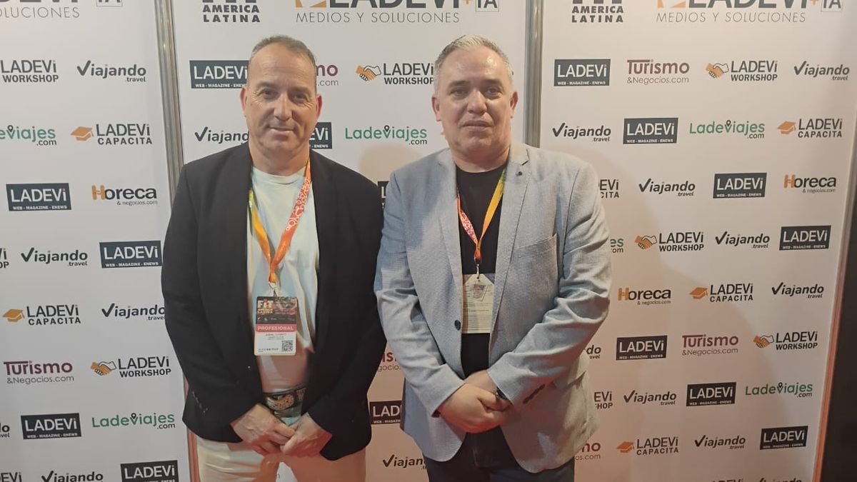 Assisto tu Viaje: Adriel Tuyarot, gerente comercial en Argentina; Sandro Cobas, gerente comercial Buenos Aires. Assisto tu Viaje: Adriel Tuyarot, gerente comercial en Argentina; Sandro Cobas, gerente comercial Buenos Aires.