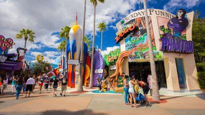 Los parques más populares de Orlando reabrirán en los próximos días.