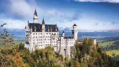 El famoso Castillo de Neuschwanstein que inspiró al de la Bella Durmiente de Disney es uno de los puntos fuertes del circuito de Alemania Romántica de Sudameria.