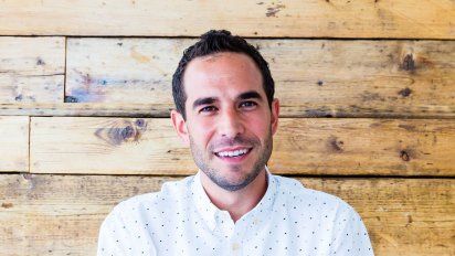 Doron Meyassed, CEO de Plum Guide.