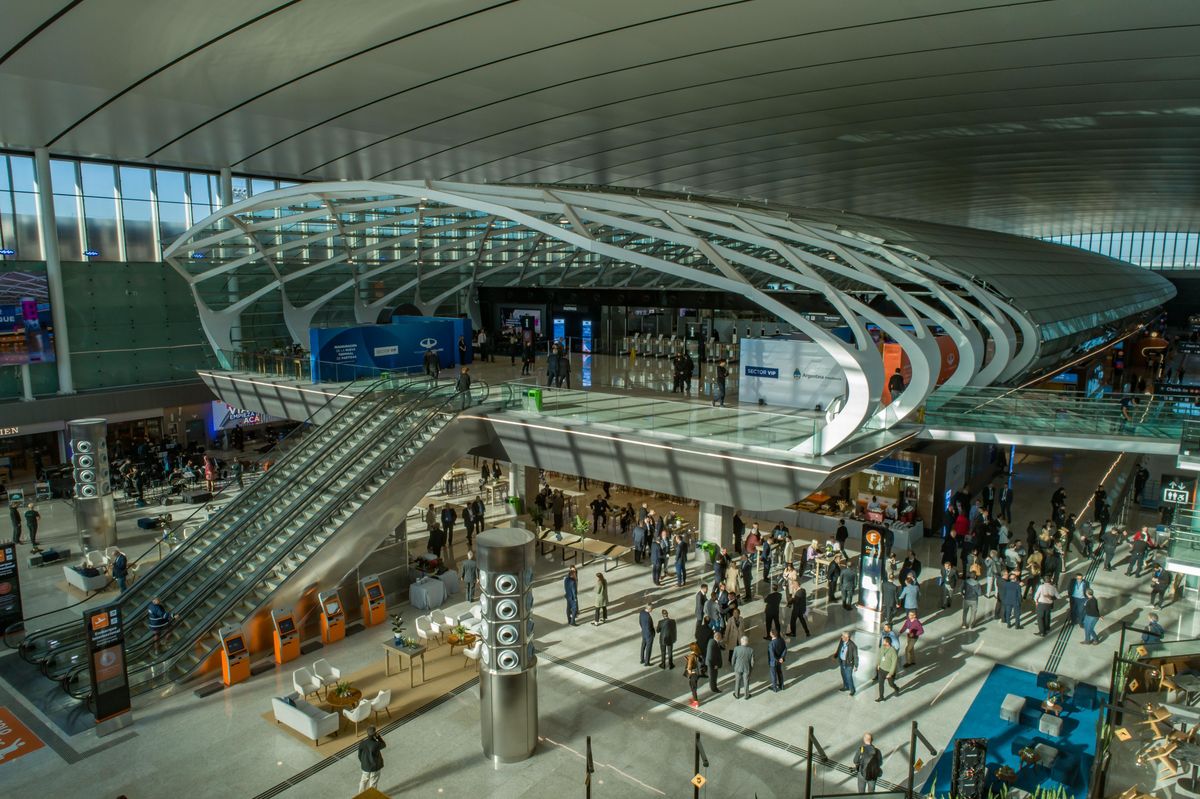 El Aeropuerto Internacional de Ezeiza, operado por Aeropuertos Argentina.