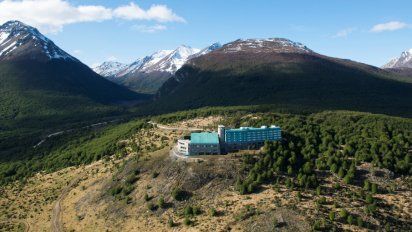 Uno de los refugios donde disfrutar de una estadía segura: el Hotel Arakur, en la Patagonia argentina.