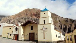 Vacaciones de invierno 2024: Iruya es un pueblito que parece colgado de la montaña, a 300 km. de la capital de Salta.&nbsp;