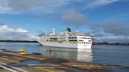Buenaventura hace historia con la llegada del primer crucero con 400 pasajeros alemanes.