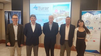 Fernando Nariccio, jefe del Departamento Exportativo y Nacional de Turar; junto a Félix Zerdan, director comercial de TraBax; Ambrosio Mayer, vicepresidente de Turar; Jorge Luis Pérez, gerente comercial de Vietur; y Marcela L. Romano, ejecutiva comercial de Vietur.