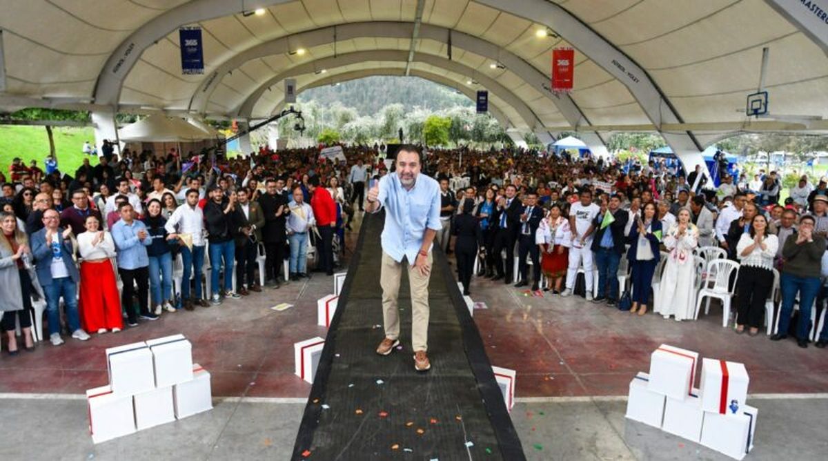 El alcalde de Quito, Pabel Muñoz en su intervención también manifestó que se han desarrollado más de 440 eventos en el ámbito cultural, entre otros proyectos importantes para la industria del turismo. - Ladevi Medios y Soluciones El alcalde de Quito, Pabel Muñoz en su intervención también manifestó que se han desarrollado más de 440 eventos en el ámbito cultural, entre otros proyectos importantes para la industria del turismo.