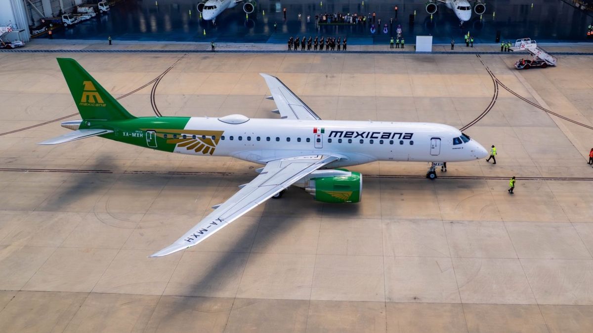 La presidenta de México descarta que Mexicana de Aviación se enfoque en sumar ganancias.