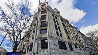 Edificio que acogería el nuevo hotel de El Corte inglés