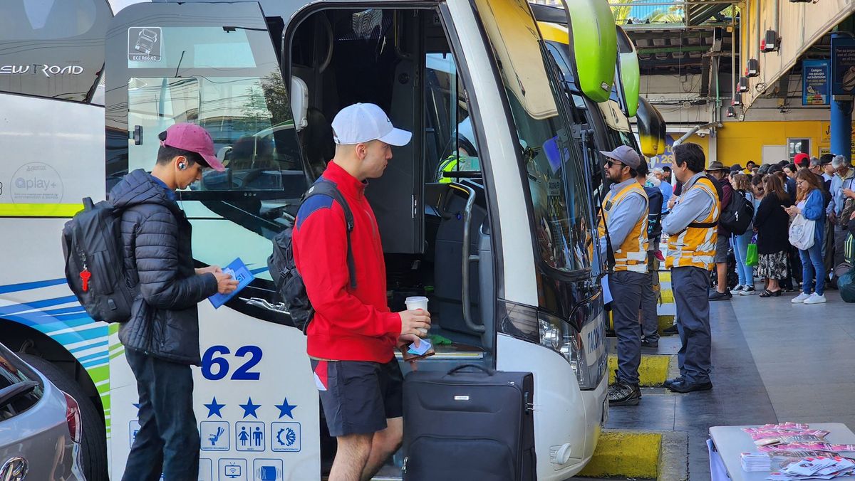 Empresas de transporte interurbano deberán identificar cada maleta con un un pasajero y número de asiento. - Ladevi Medios y Soluciones Empresas de transporte interurbano deberán identificar cada maleta con un un pasajero y número de asiento.
