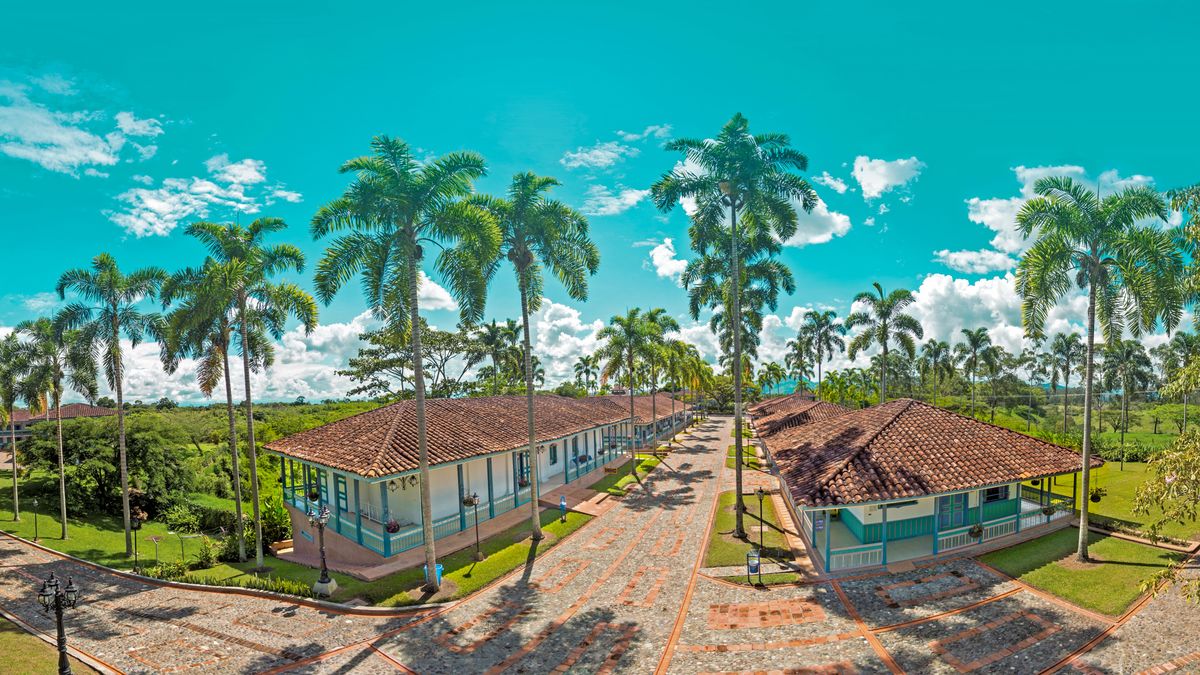 Decameron Las Heliconias está inmerso en el centro del Eje Cafetero.