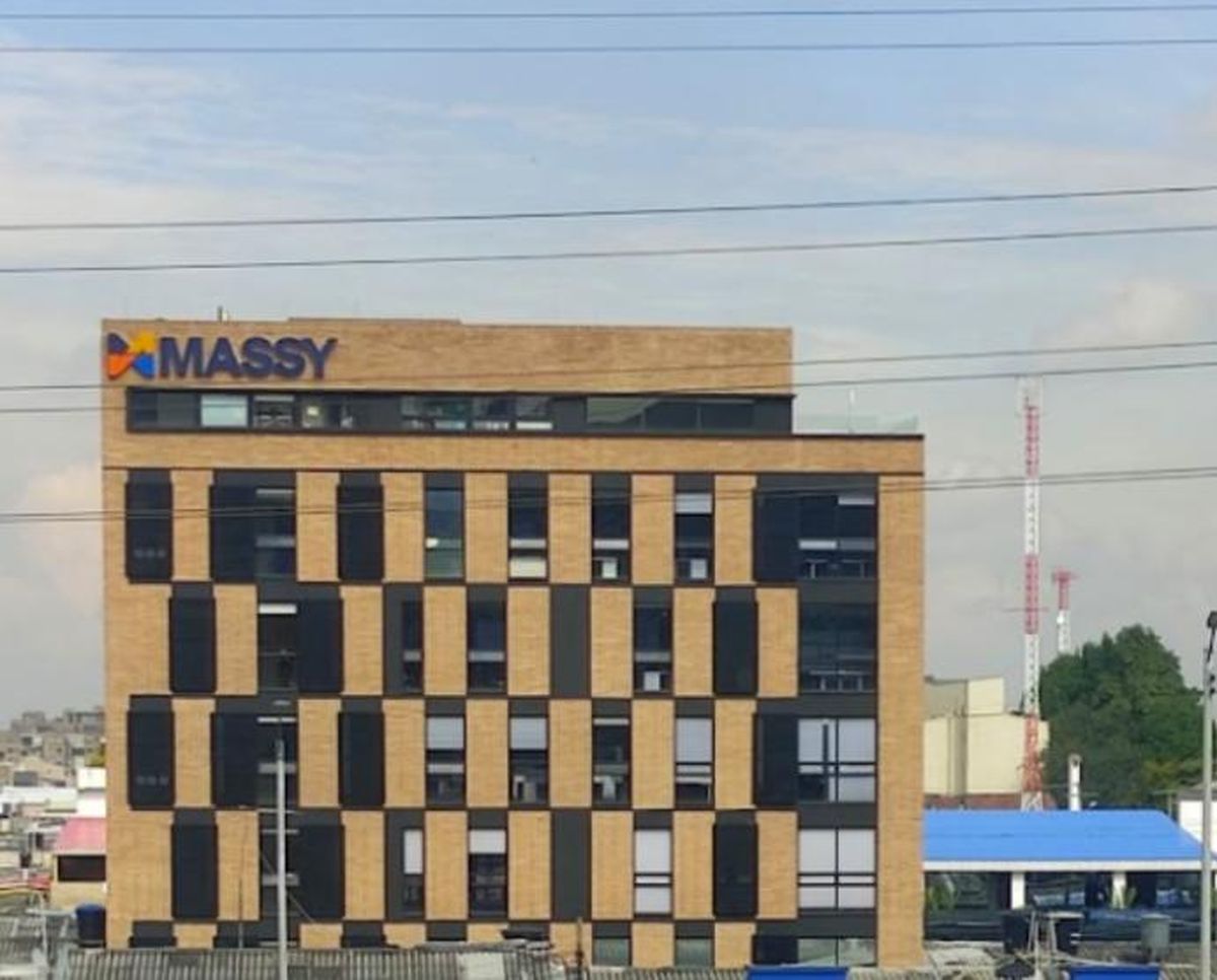 Nuevas oficinas de Turismo al Vuelo ubicadas en la Castellana, Bogotá.