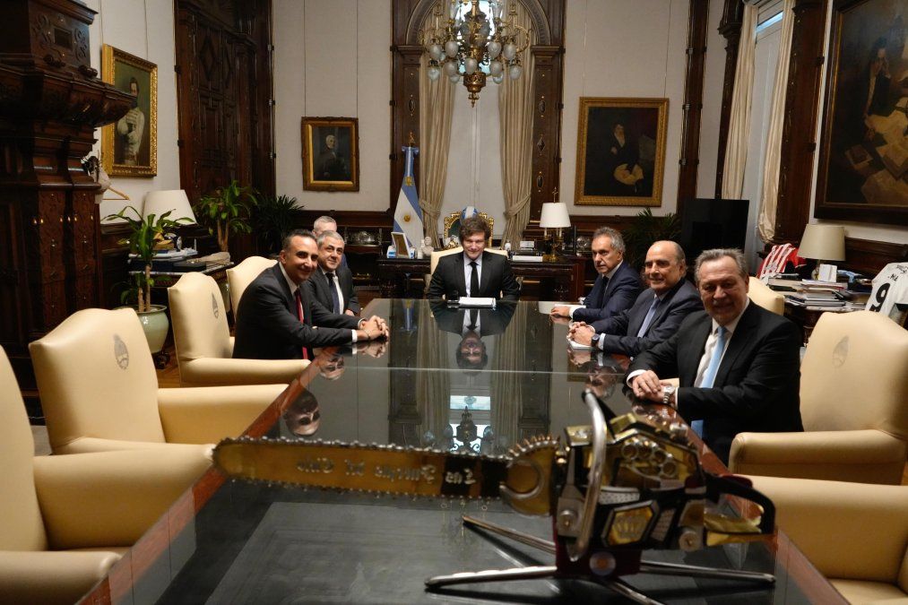 Javier Milei se comprometió con Zurab Pololikashvili a respaldar la realización de un foro internacional de inversiones turísticas antes de fin de año.&nbsp;