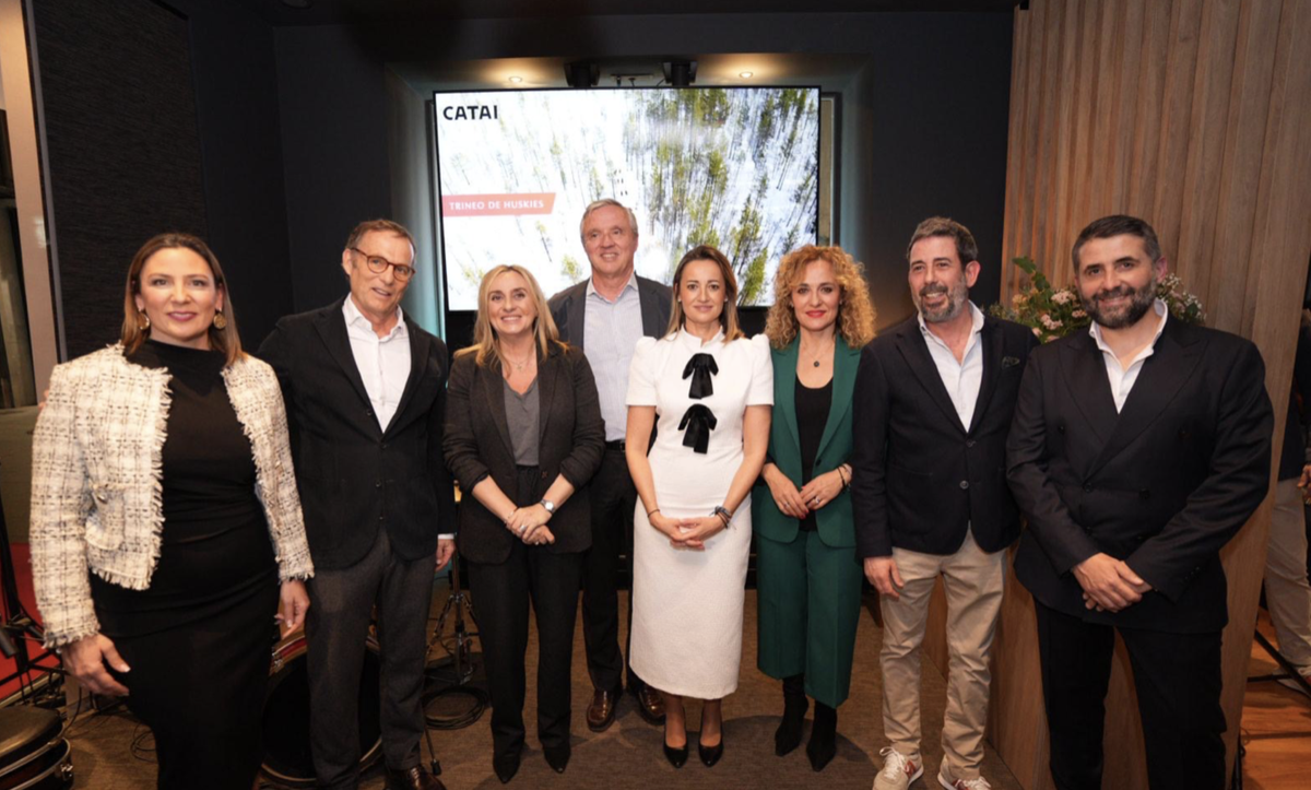 Inauguración de la nueva agencia B travel & CATAI en Granada.