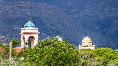 Córdoba: naturaleza y fe en un original viaje a Villa Cura Brochero