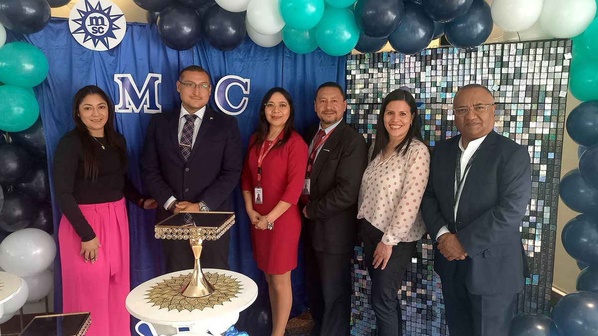 Equipo de Universal de Viajes, junto con MSC Cruceros. Evento en Quito. Equipo de Universal de Viajes, junto con MSC Cruceros. Evento en Quito.
