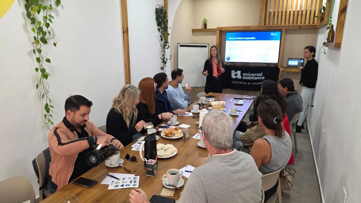 Presentación de Grupo GEA y Universal Assistance en Córdoba.