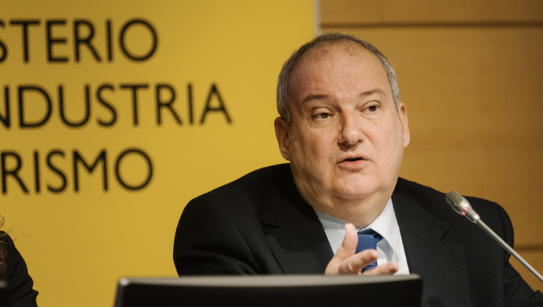 Jordi Hereu es el ministro de Industria y Turismo de España.