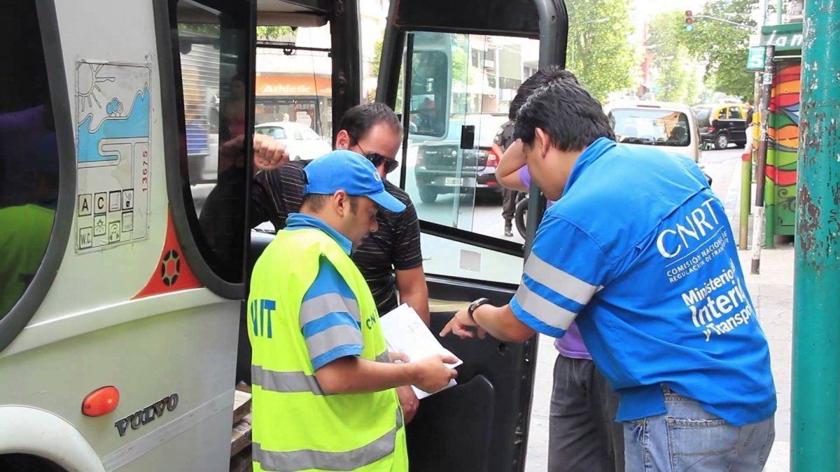 Desde Celadi remarcaron que no se opone a la unificación o reestructuración de los organismos vinculados al transporte terrestre y el tránsito: “No nos opusimos ni nos parece incorrecto”, aseguraron.