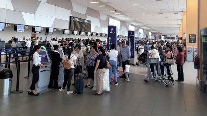 Inflación y aumento en costo de pasajes no ha mermado la alta demanda por parte de los pasajeros.