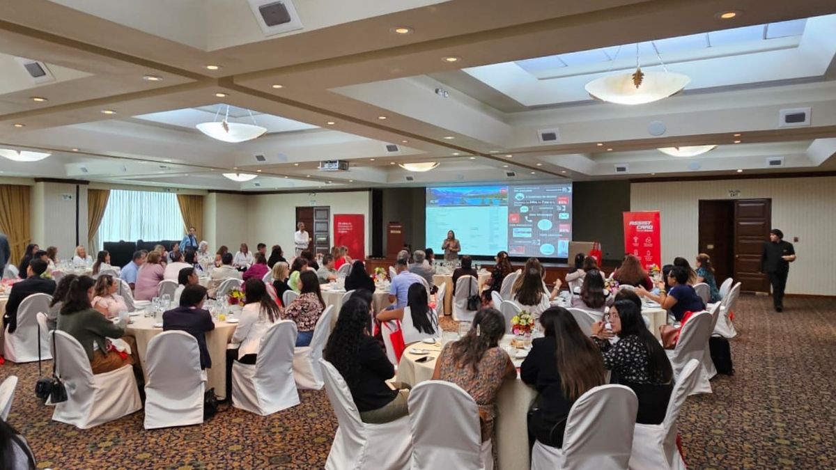En el evento llegaron alrededor de 100 agencias de viajes.