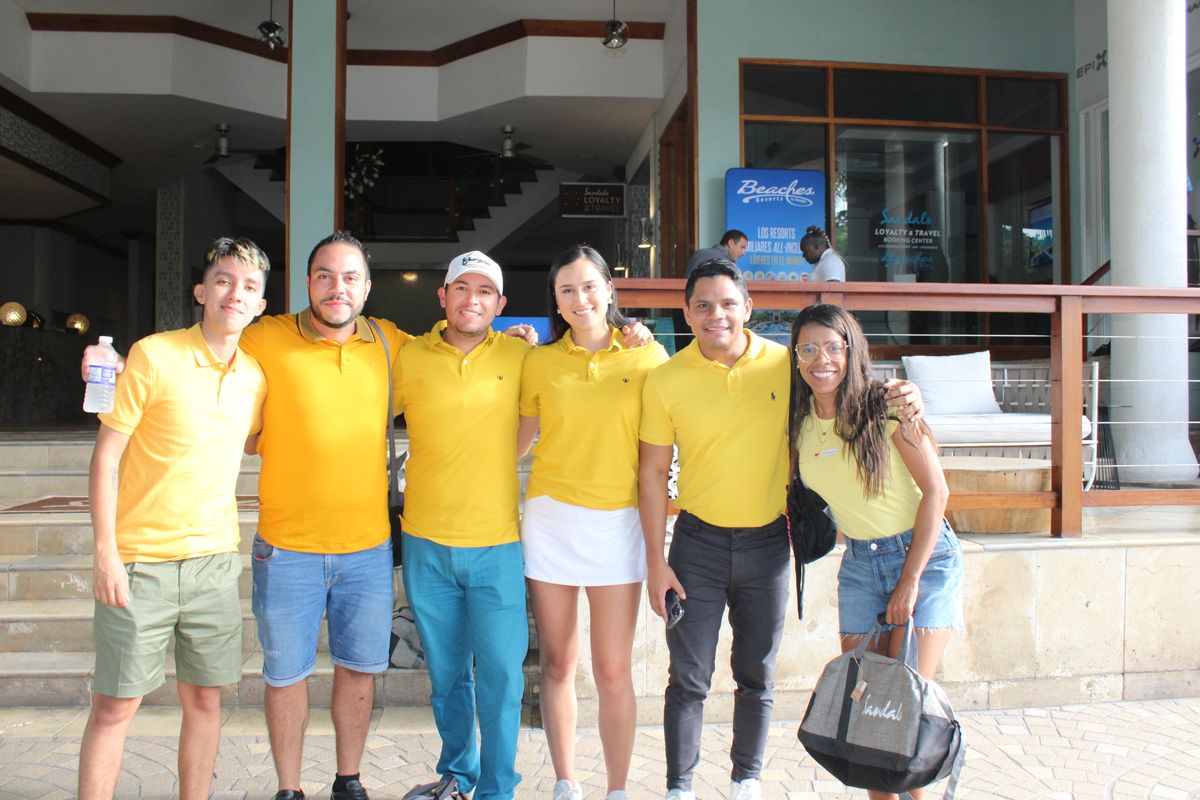 Agentes de viajes de Latinoamérica en Sandals Ochi Beach Resort.