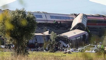 El accidente de tren en España trasciende fronteras: varios países buscan a sus ciudadanos desaparecidos