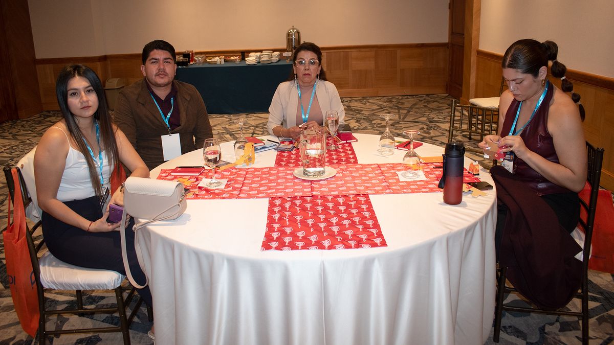 Capacitación de PromPerú en el Ladevi Workshop Quito. 